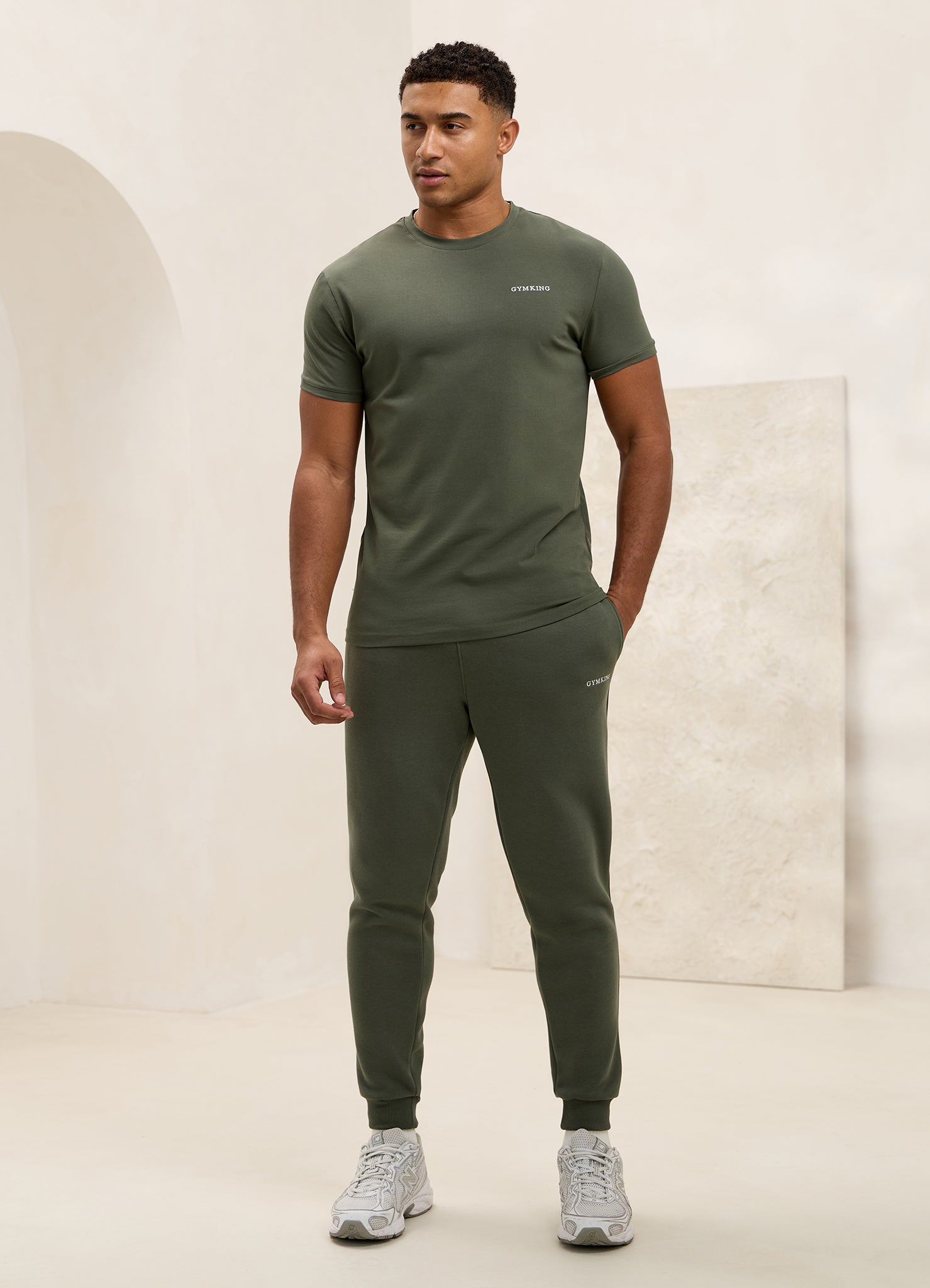 Gym King Fundamental Linear Tee - Deep Olive