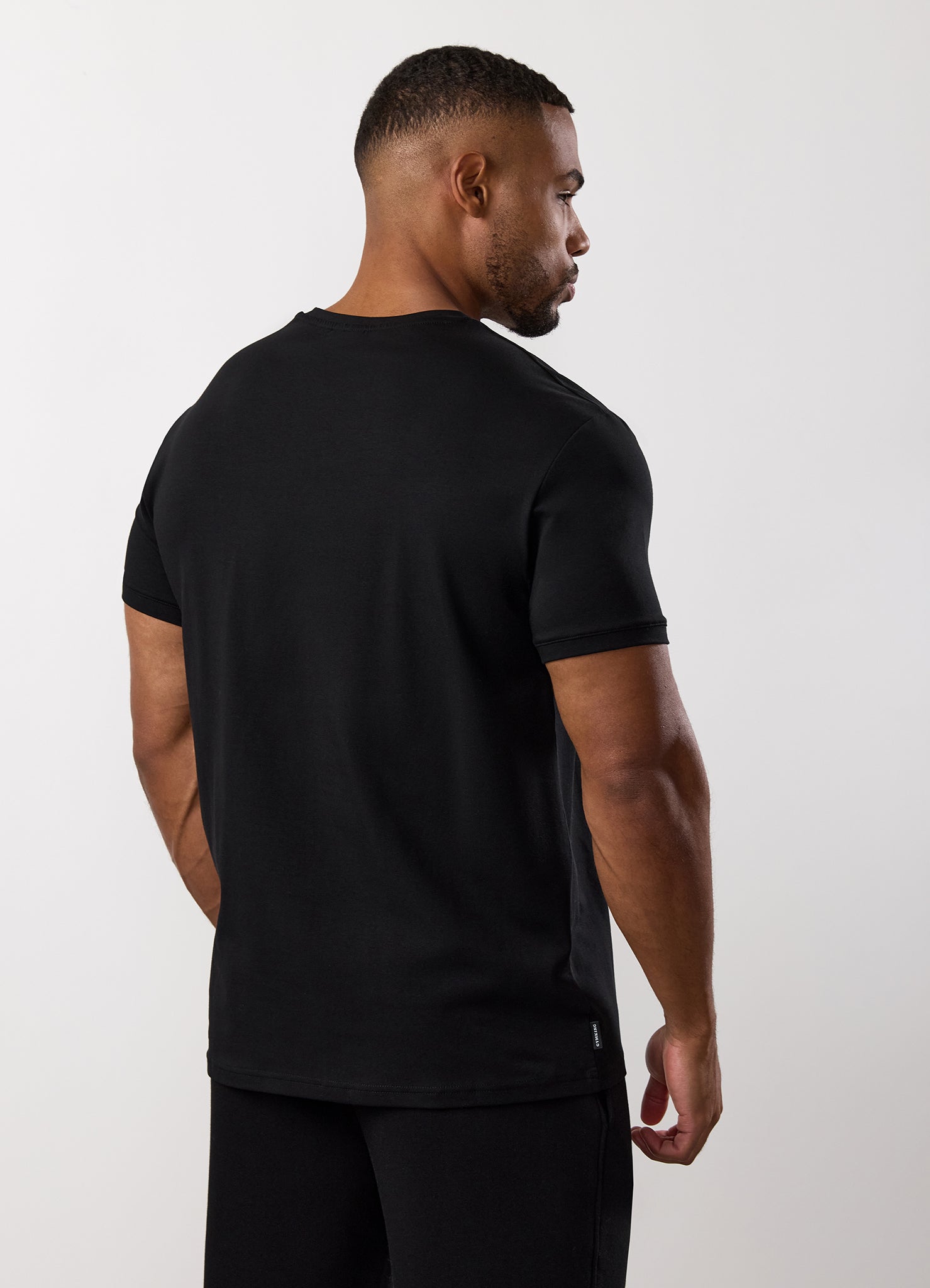 Gym King Fundamental Linear Tee - Black