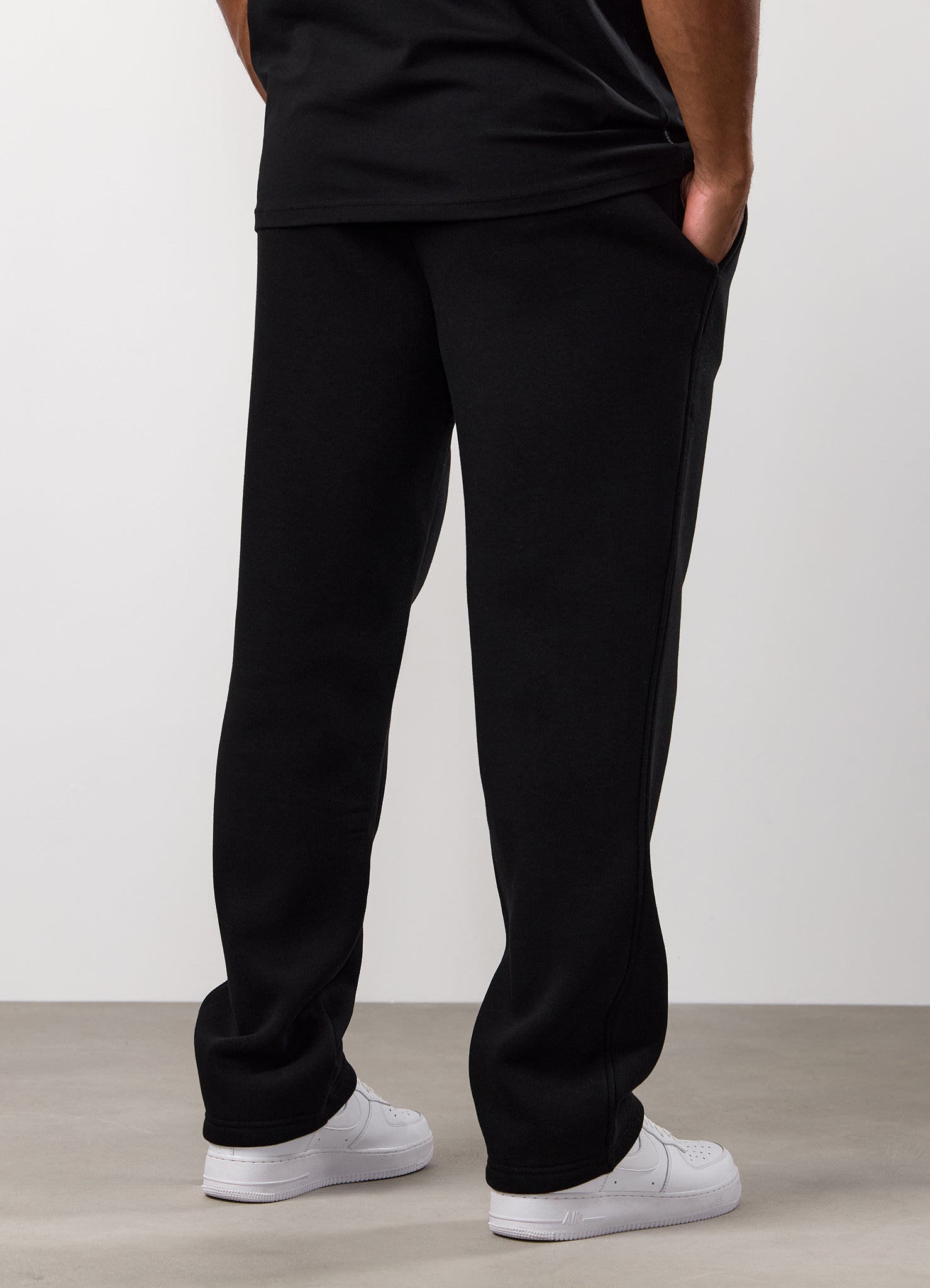 Gym King Fundamental Linear 1/4 Zip Tracksuit - Black