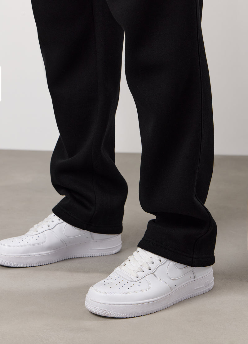 Gym King Fundamental Linear Straight Leg Jogger - Black
