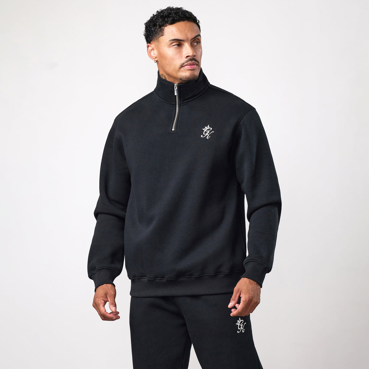 Gym King Fundamental Fleece 1/4 Zip Funnel - Black