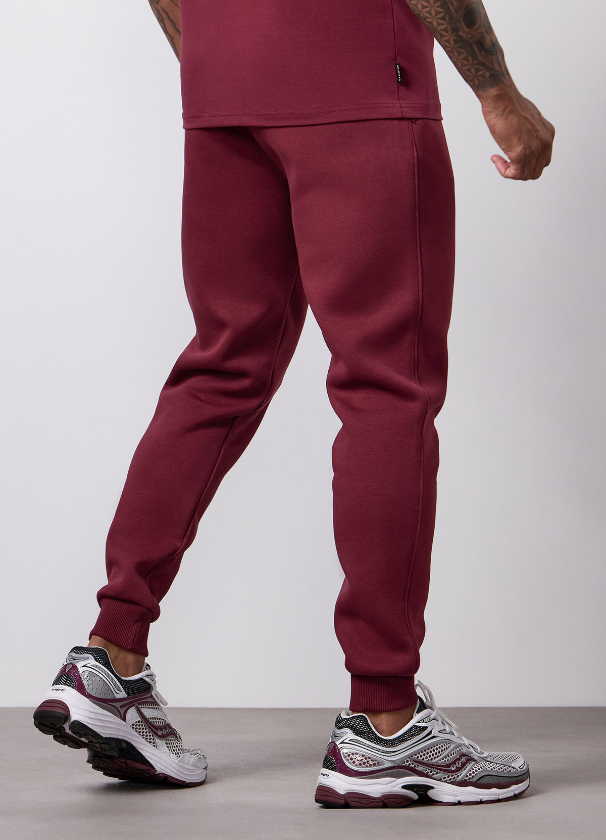 Gym King Fundamental Fleece Jogger - Claret