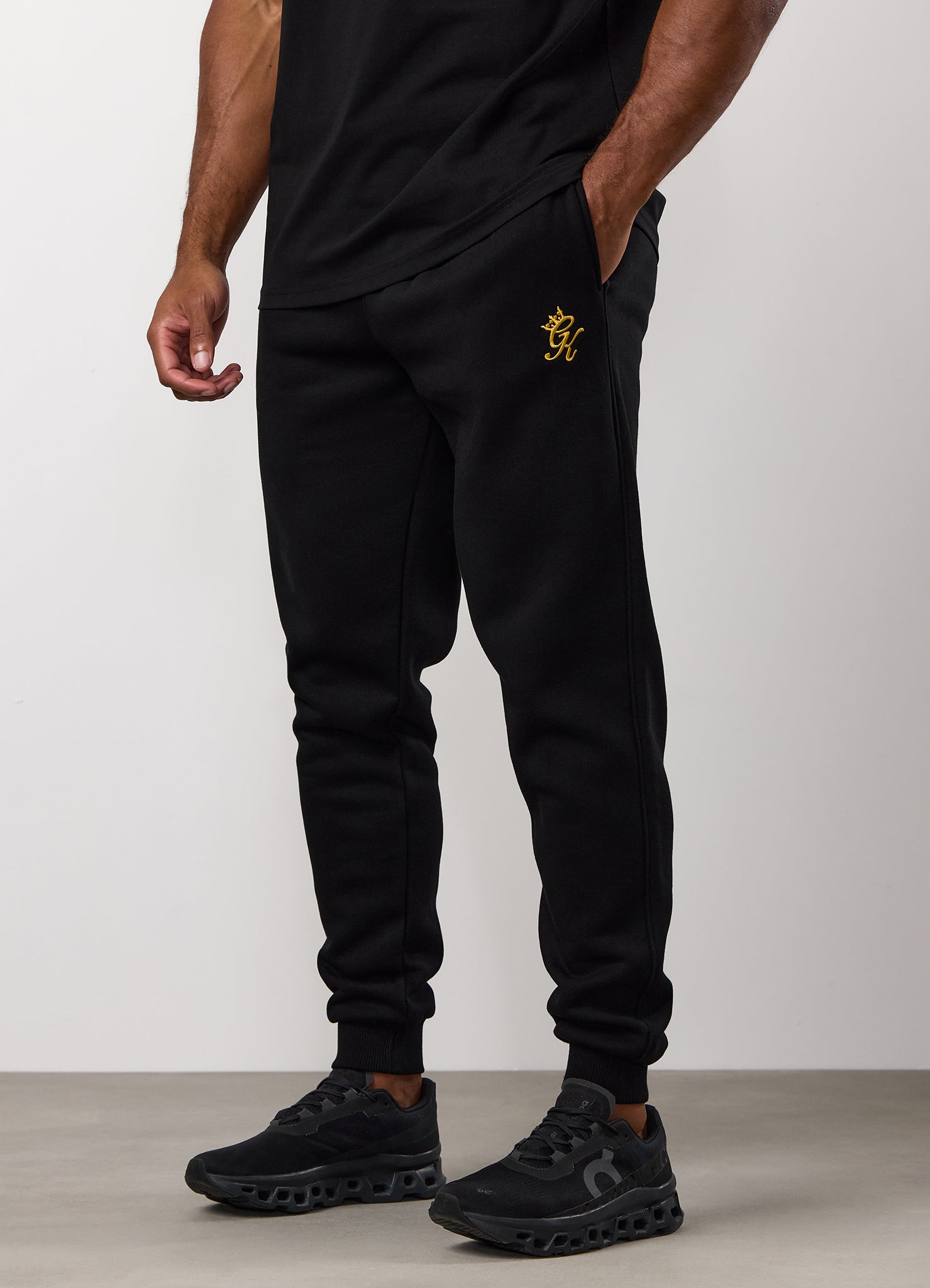 Gym King Fundamental Hood Tracksuit - Black/Gold