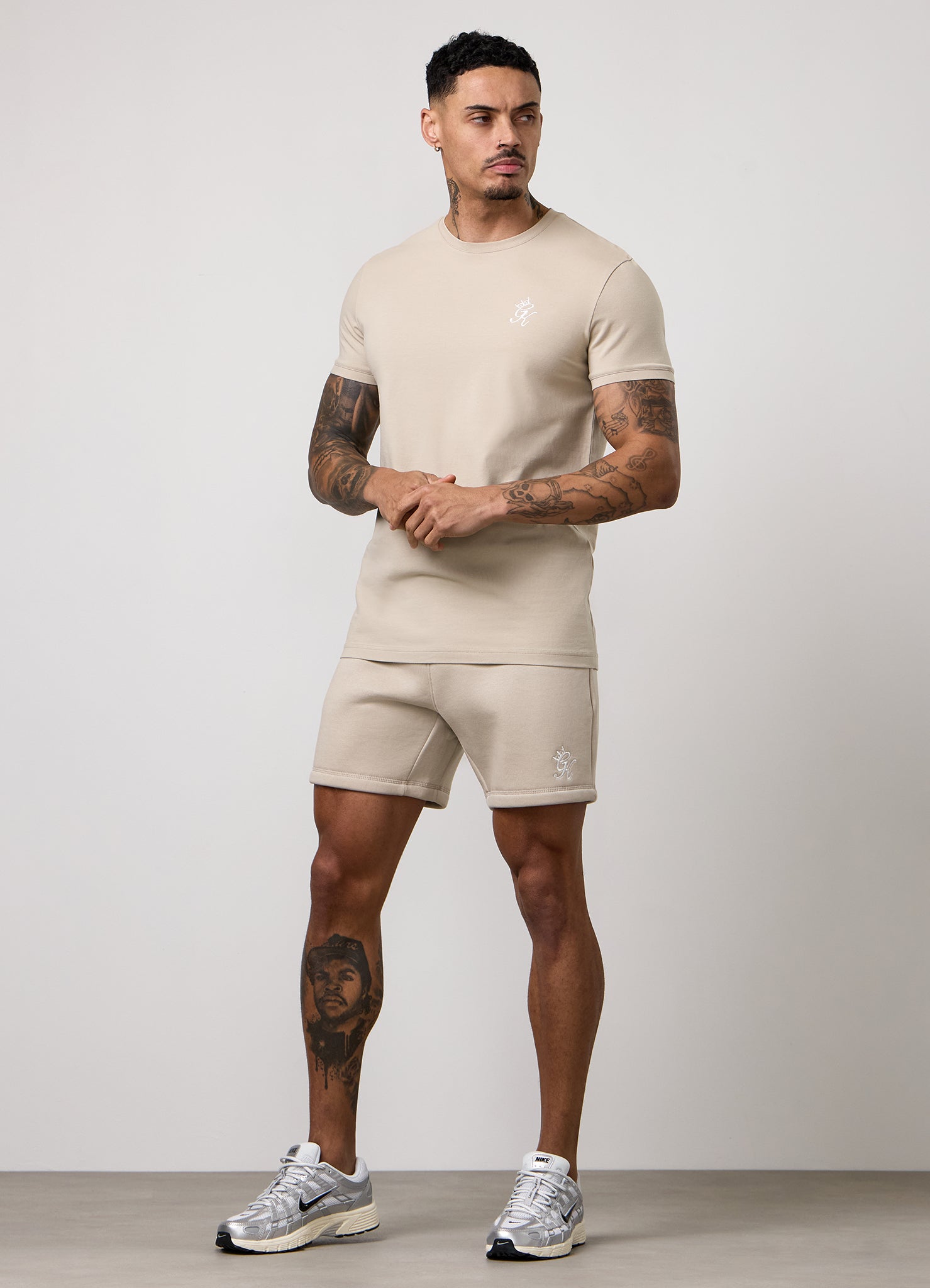 Gym King Fundamental Tee - Fossil Stone