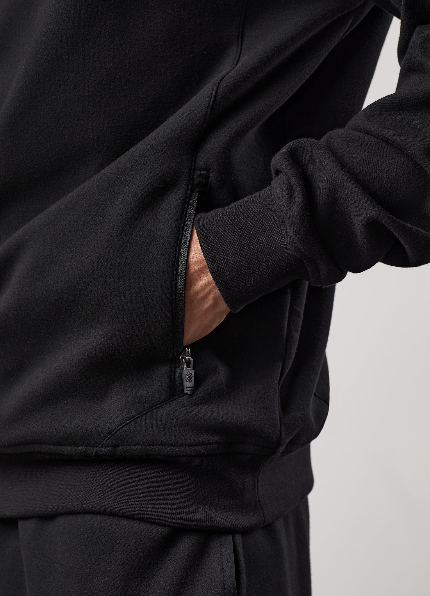 Gym King Fusion 1/4 Zip Tracksuit - Black