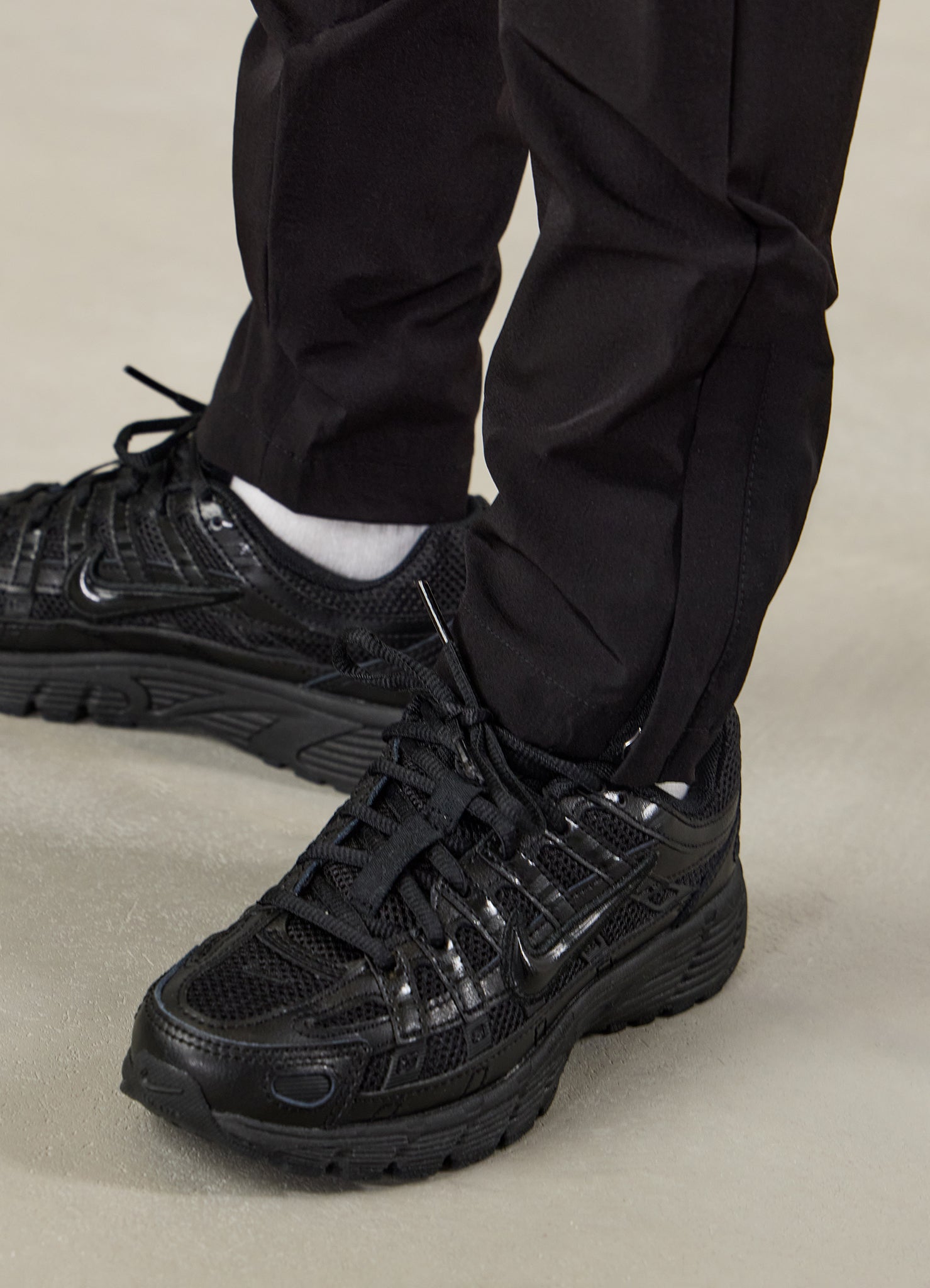 Gym King Kids Endurance Woven Pant - Black/Dark Cherry