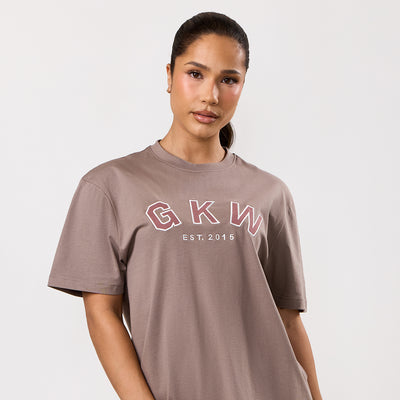 GKW Boyfriend Tee - Truffle