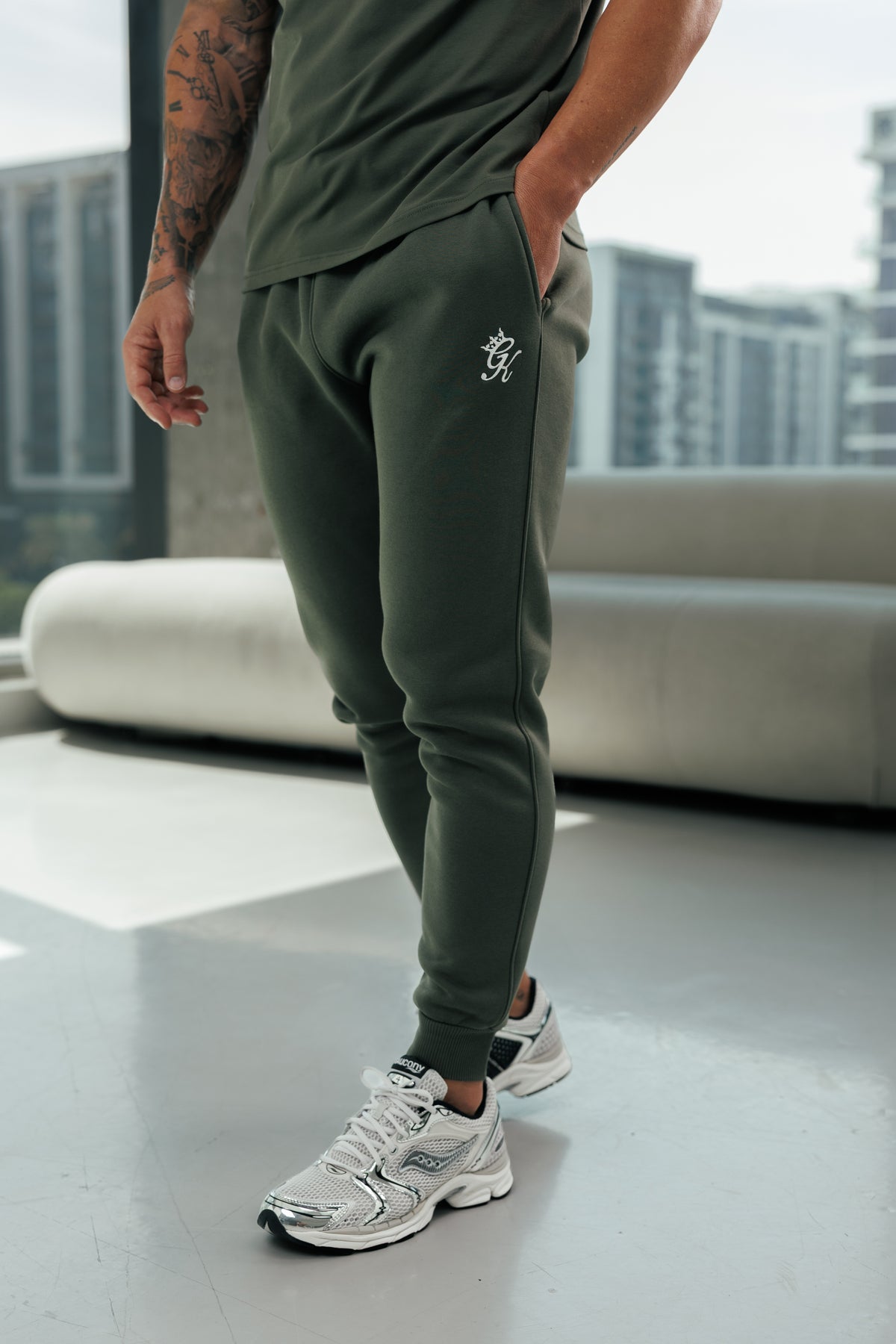 Gym King Fundamental Fleece Jogger - Warm Khaki