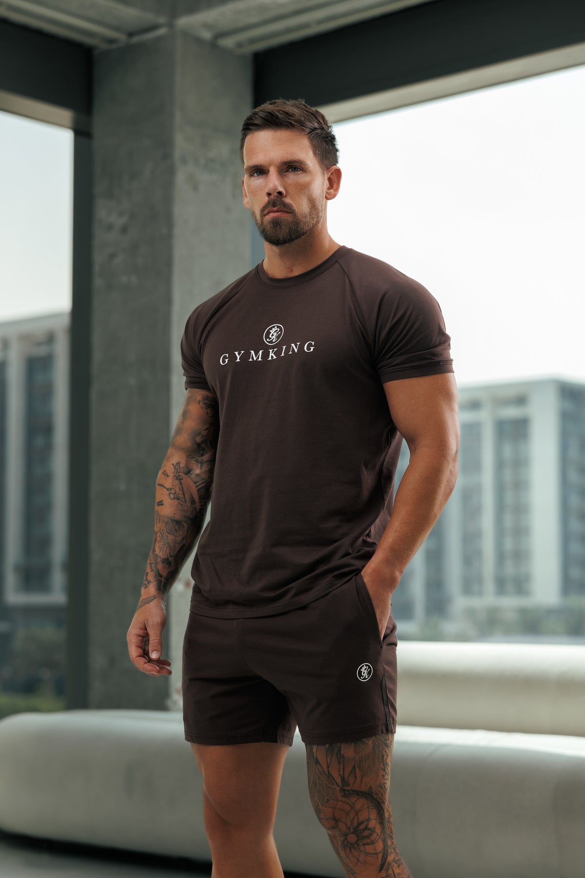 Gym King Pro Logo T-Shirt - Dark Brown