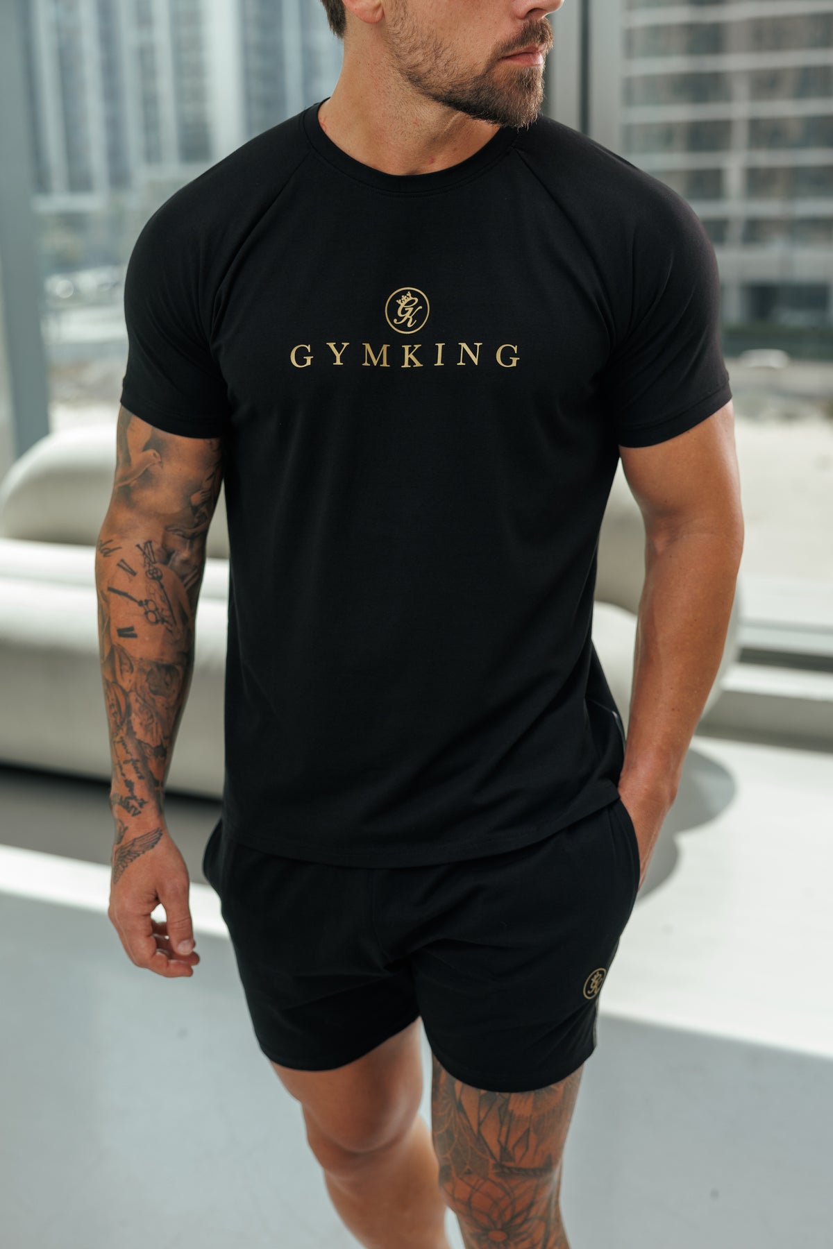 Gym King Pro Logo T-Shirt - Black/Gold