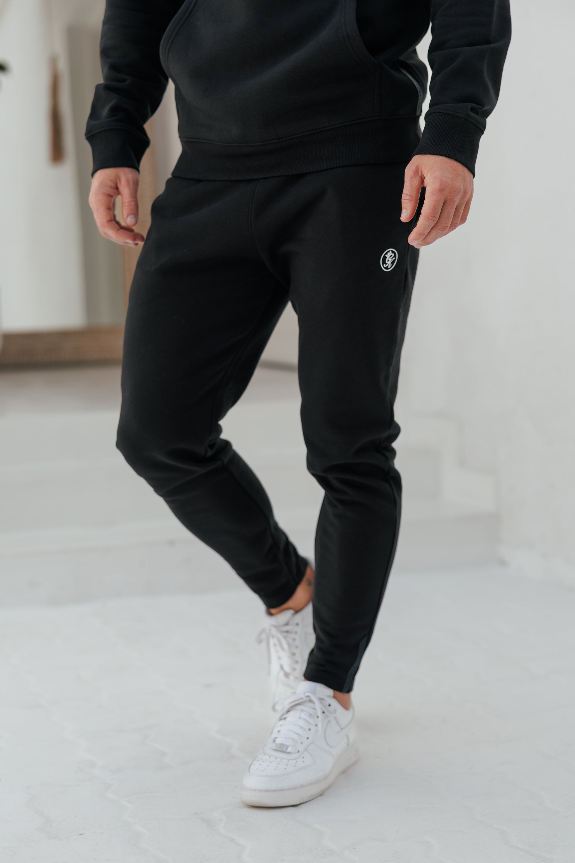 Gym King Pro Logo Jogger - Black/White