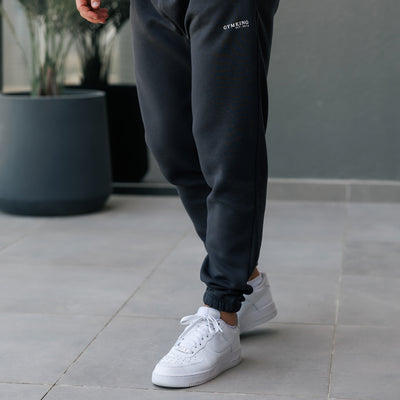 Gym King Established Relaxed Fit Jogger - Pewter/White