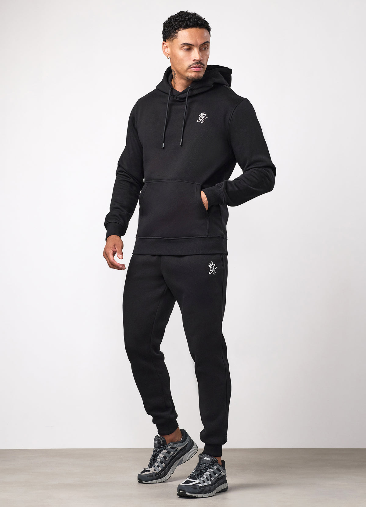 Gym King Fundamental Fleece Hood Tracksuit - Black