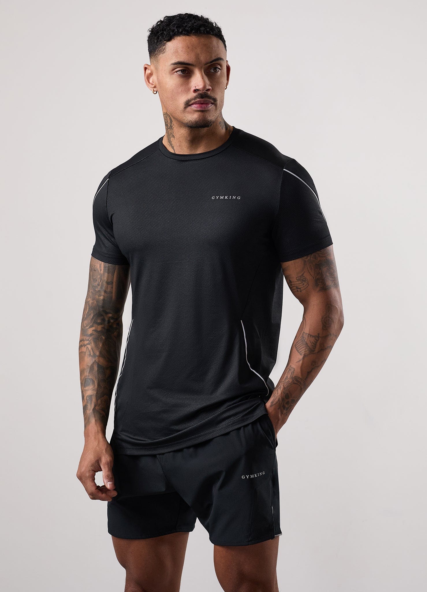 Gym King Hex All Over Print Tee - Black/Fossil Grey