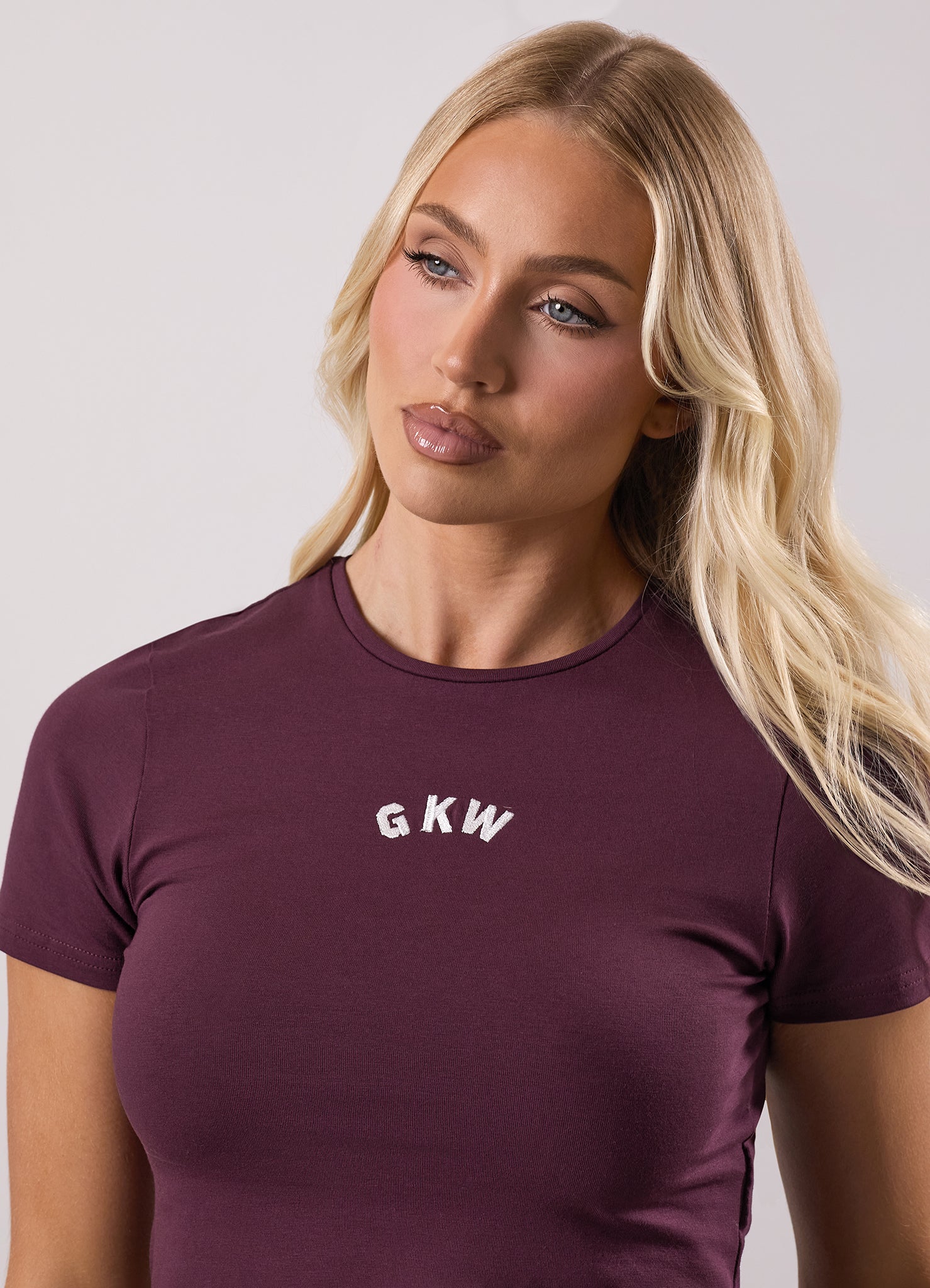 Gym King Inspire Cap Sleeve Curved Hem Tee - Vibrant Fig