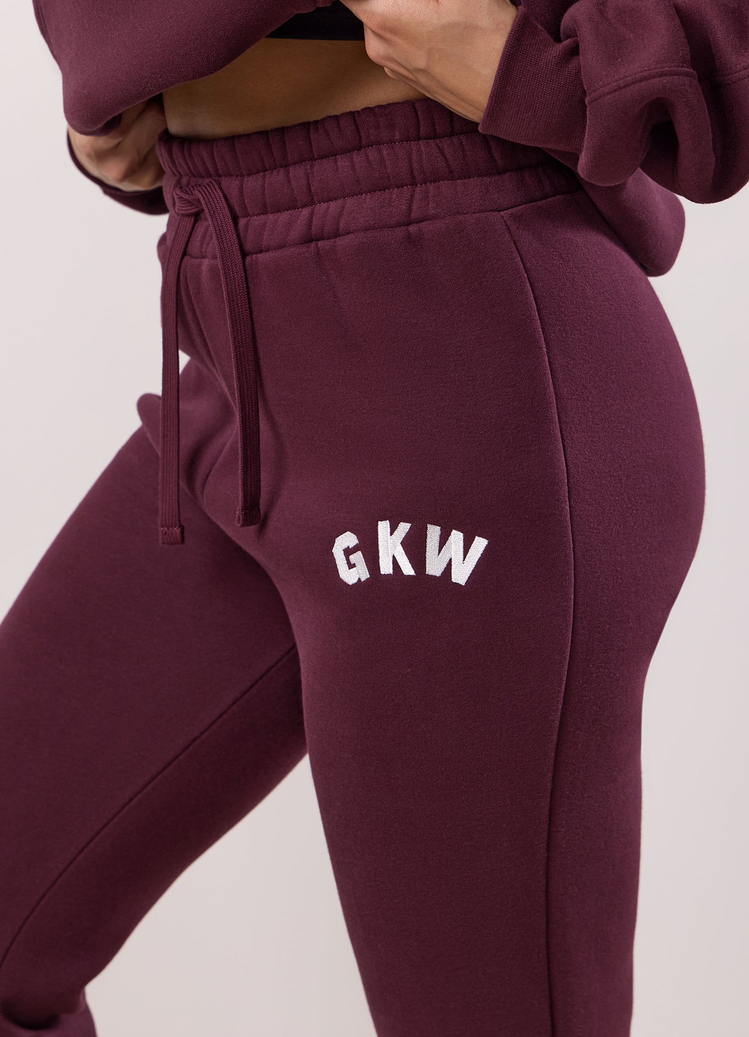 Gym King Inspire Flared Jogger - Vibrant Fig