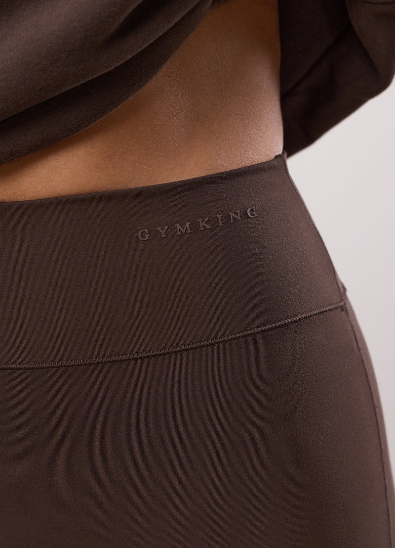 Gym King Peach Luxe Flared Yoga Legging - Dark Chocolate Luxe