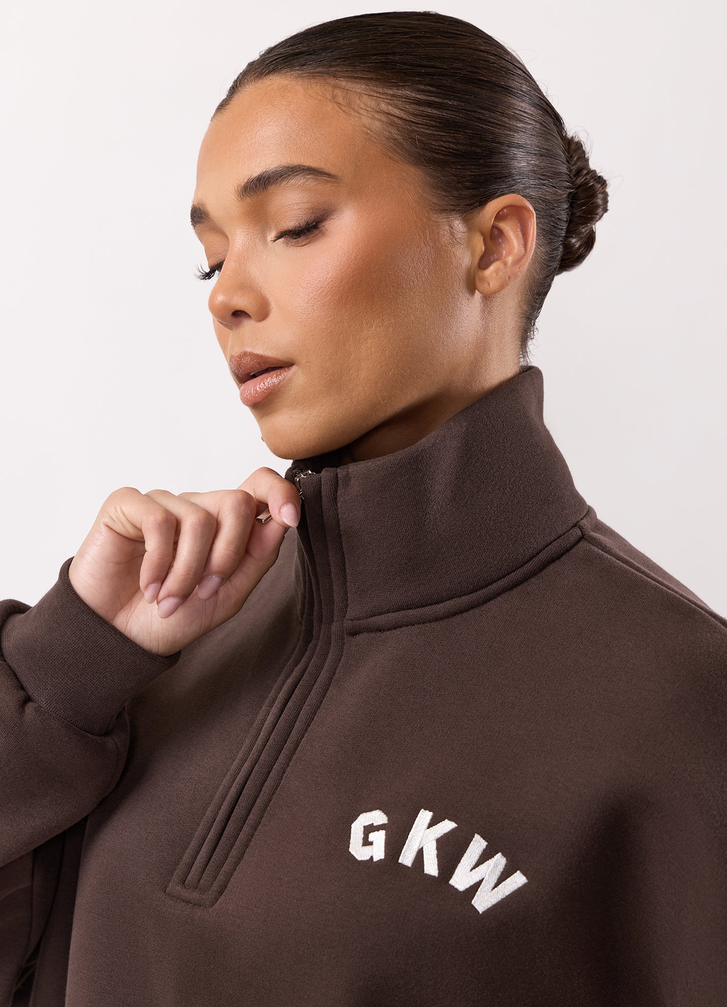 Gym King Inspire 1/4 Zip Funnel - Dark Chocolate