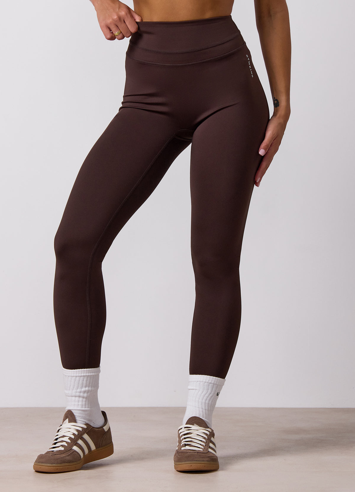 Gym King Knockout Legging - Americano