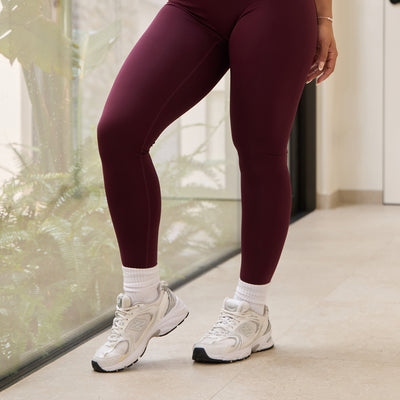 Gym King Knockout Legging - Dark Cherry