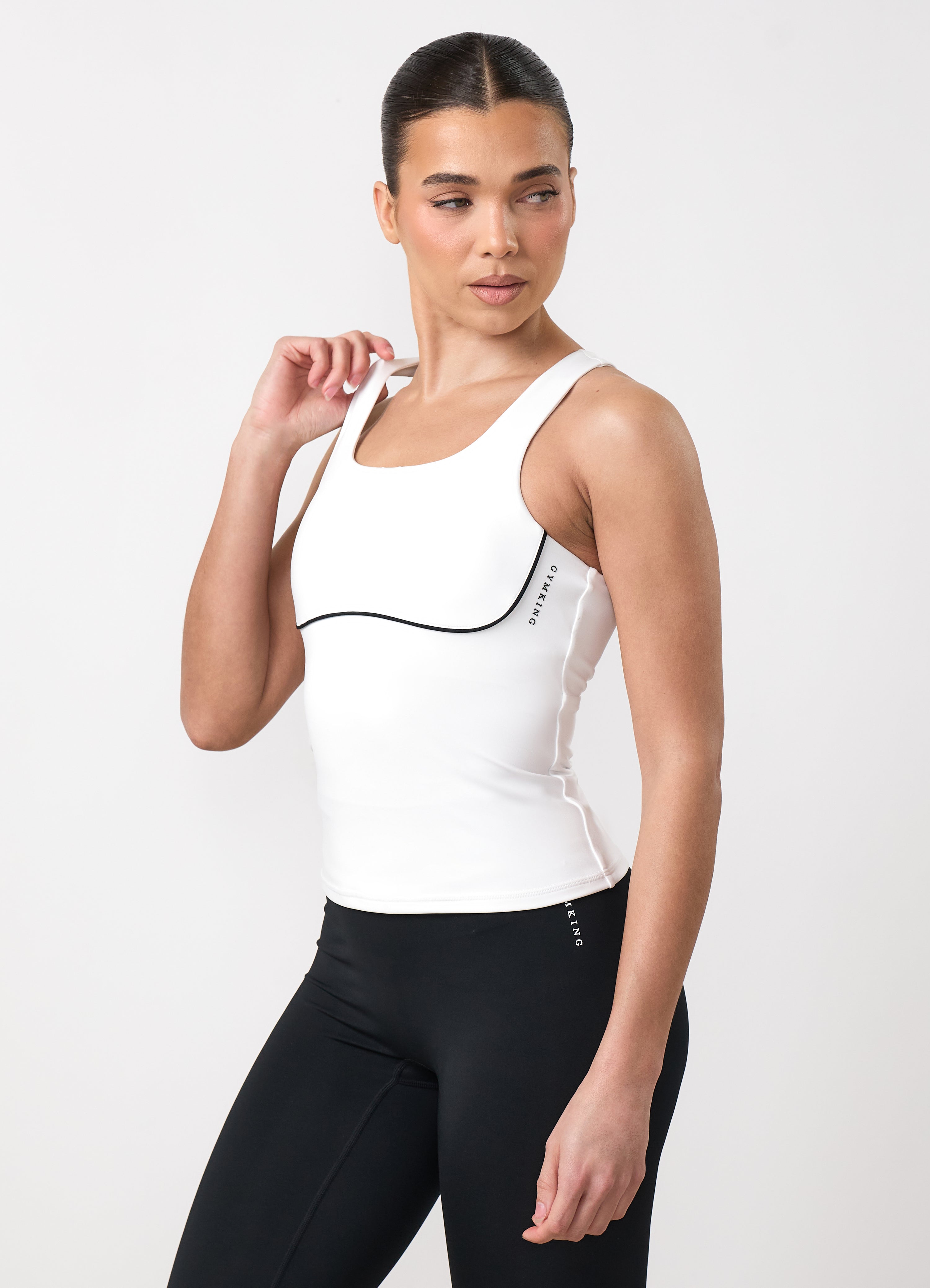Gym King Knockout Keyhole Tank - White
