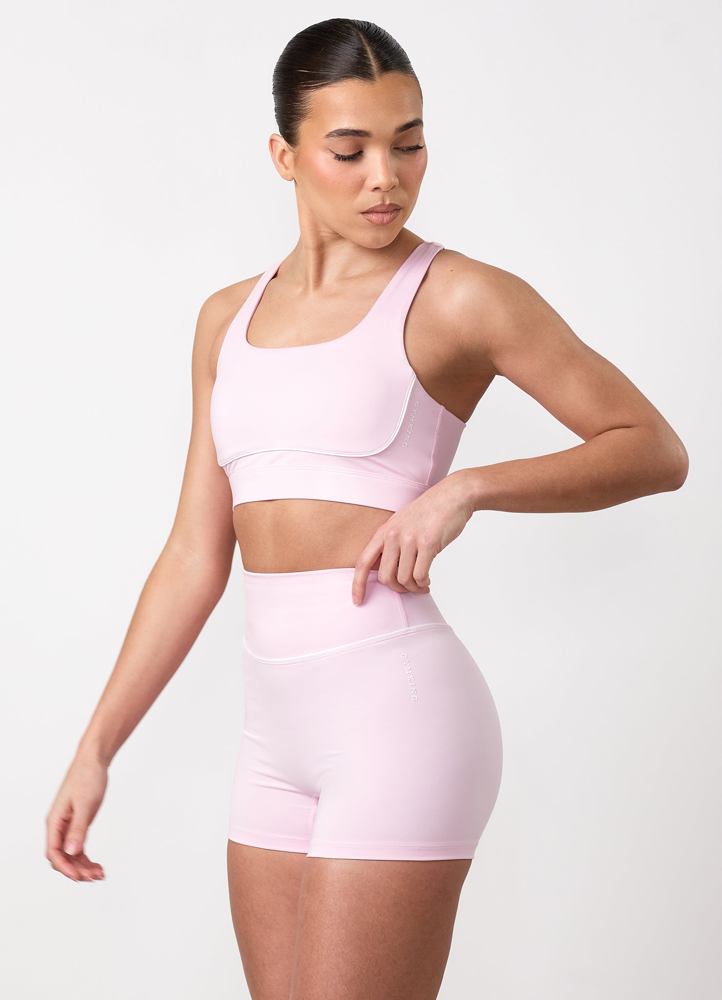 Gym King Knockout Sports Bra - Soft Pink