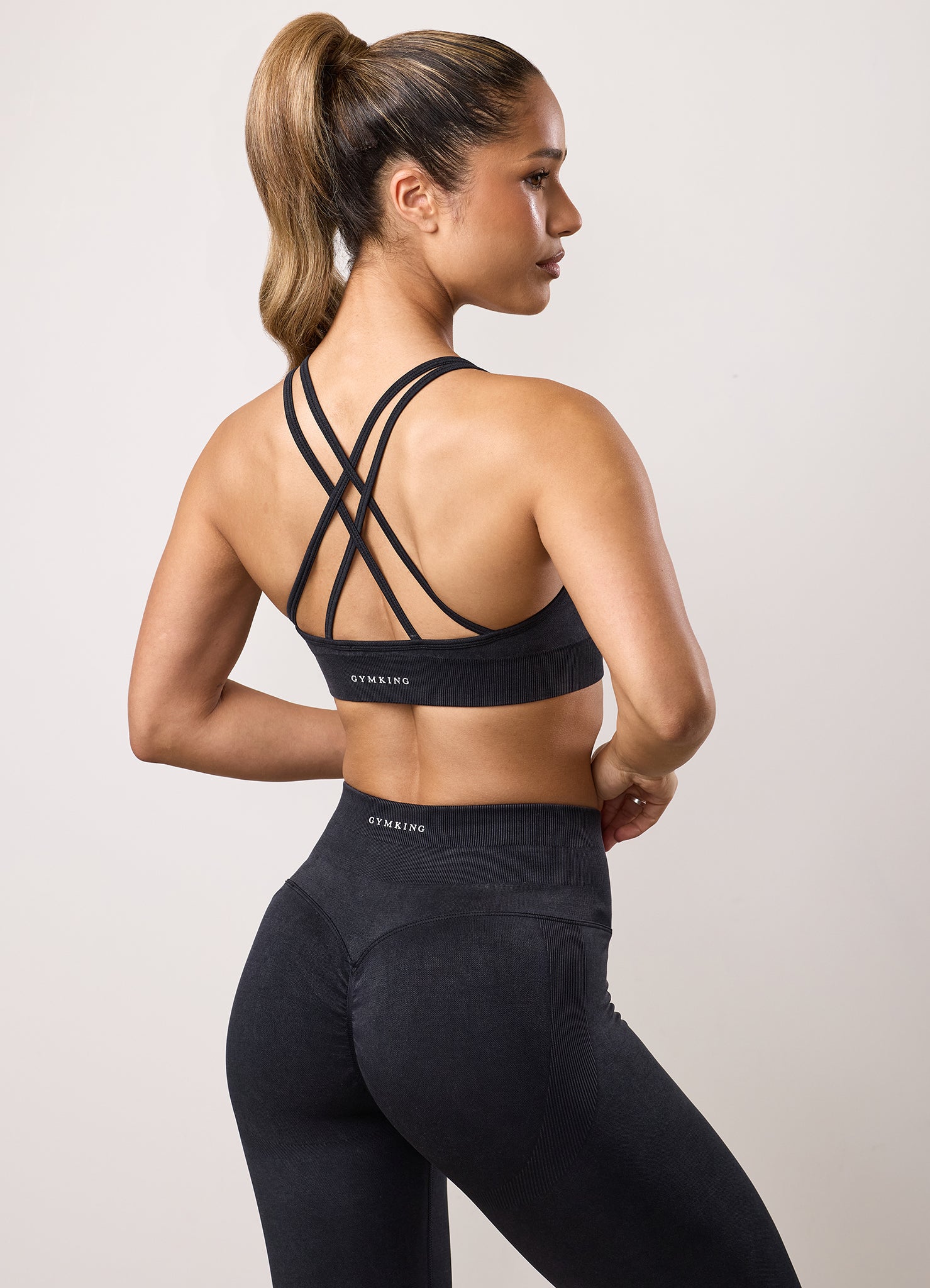 Gym King Limitless Seamless Sculpt Micro Bra - Black Acid Wash