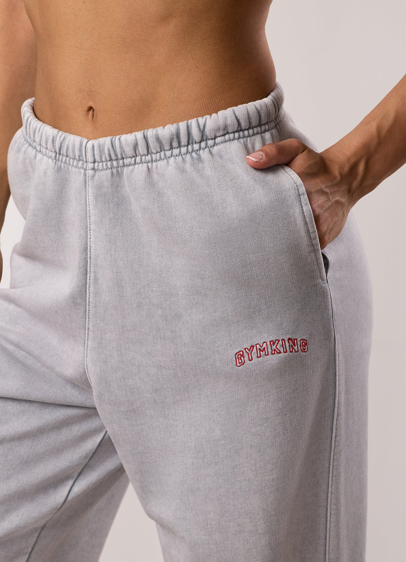 Gym King Limitless Relaxed Fit Jogger - Washed Light Grey