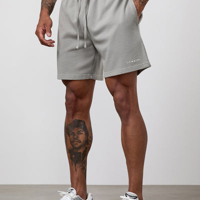 Gym King Limitless Washed Short - Soft Sage
