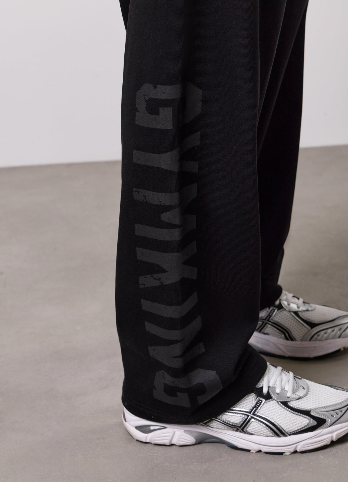 Gym King Arch Loopback Wide Leg Jogger - Black/Black