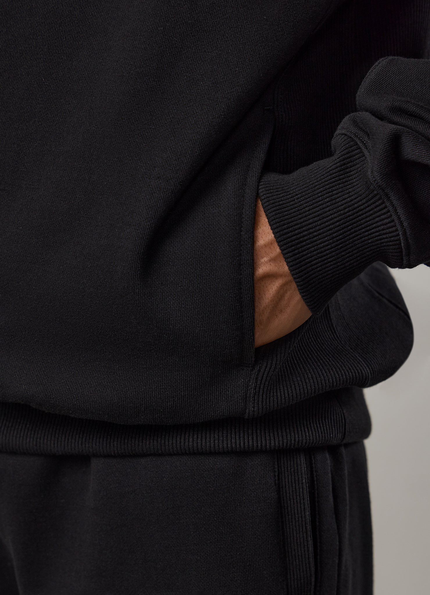Gym King Linear Loopback Hood Tracksuit - Black