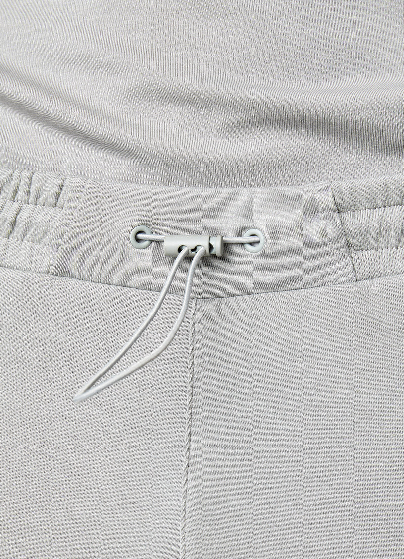 Gym King Linear Print Interlock Jogger - Cloudy Grey