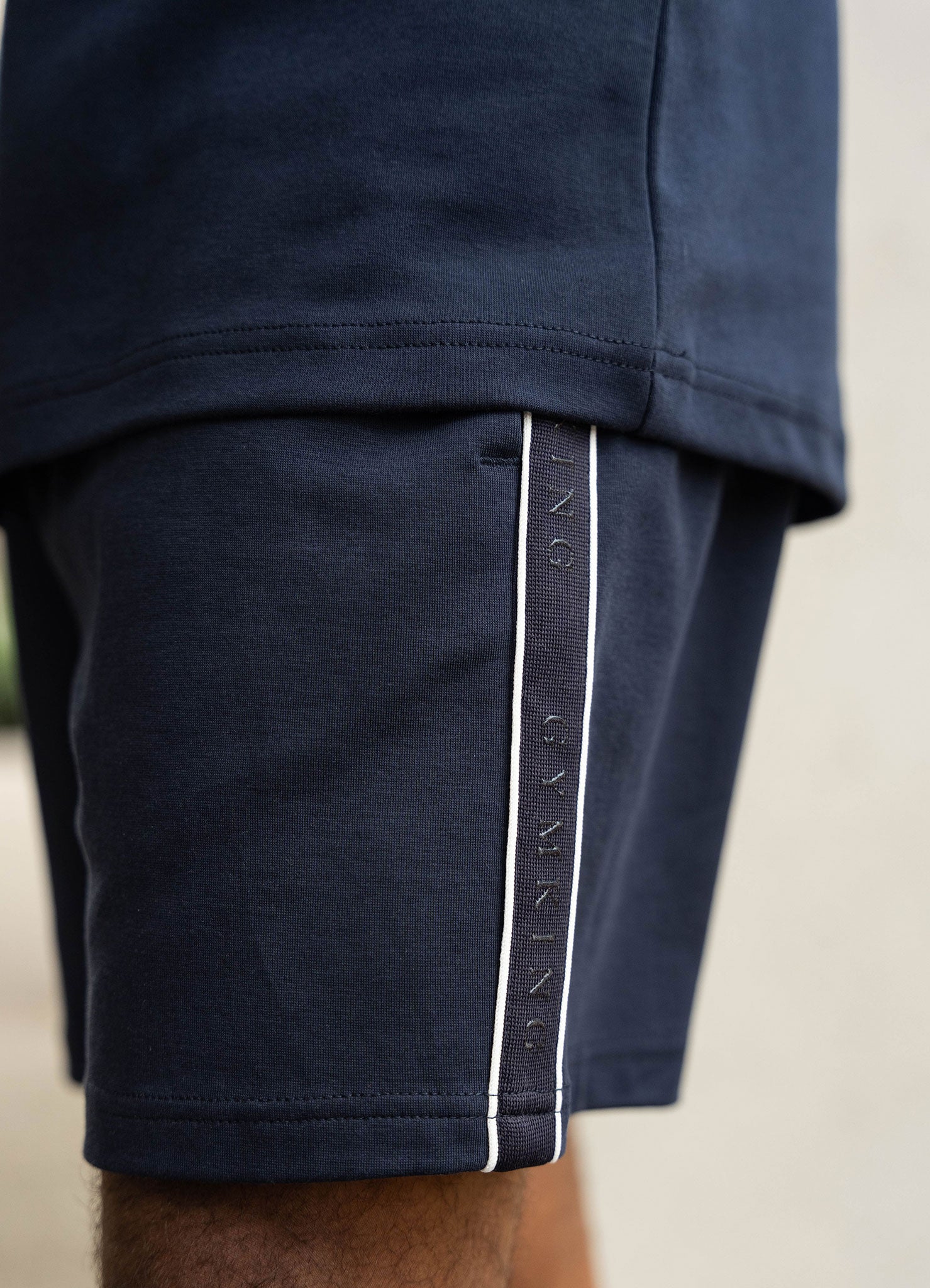 Gym King Linear Taped Short - Navy