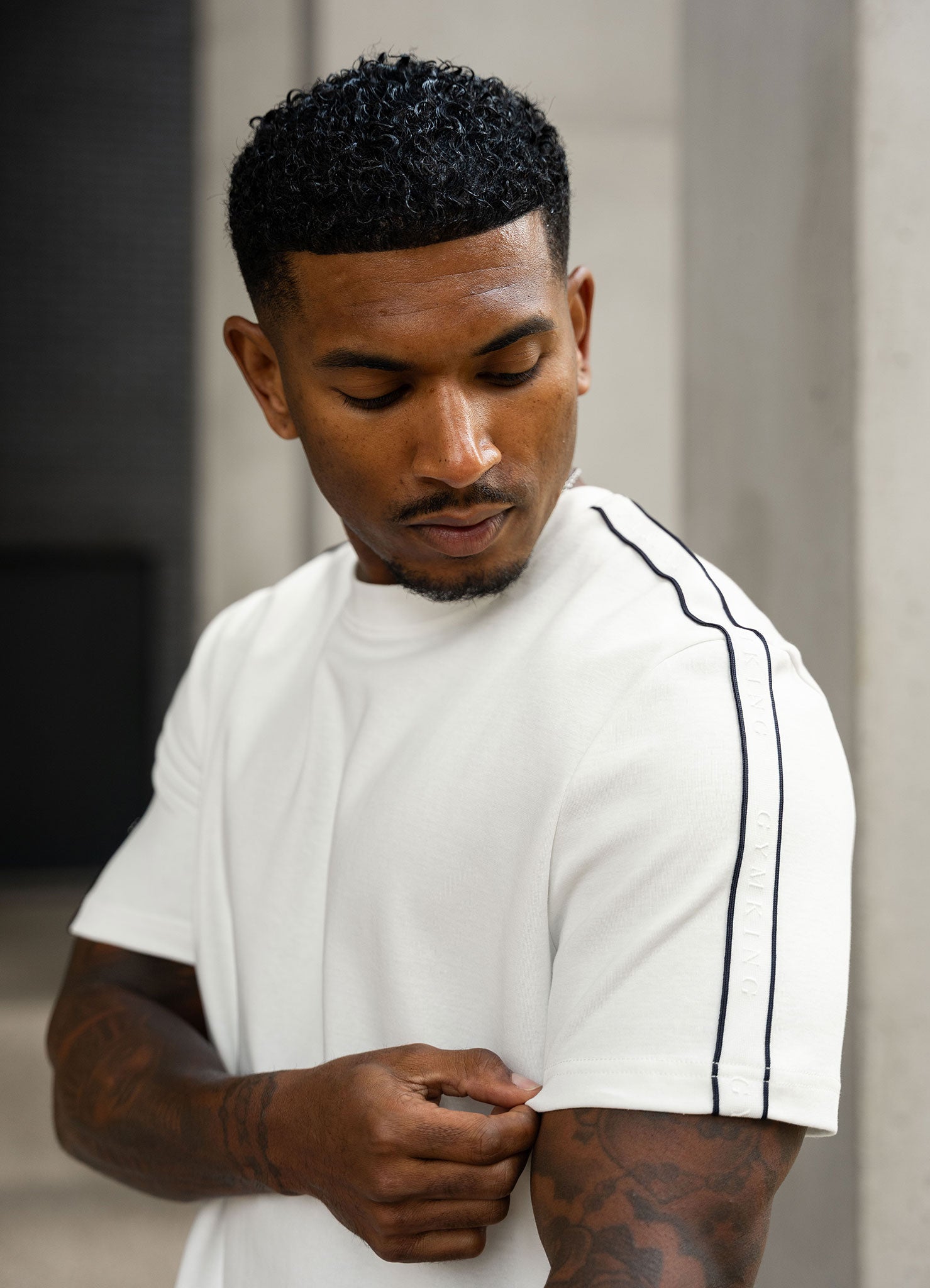 Gym King Linear Taped Tee - Cream