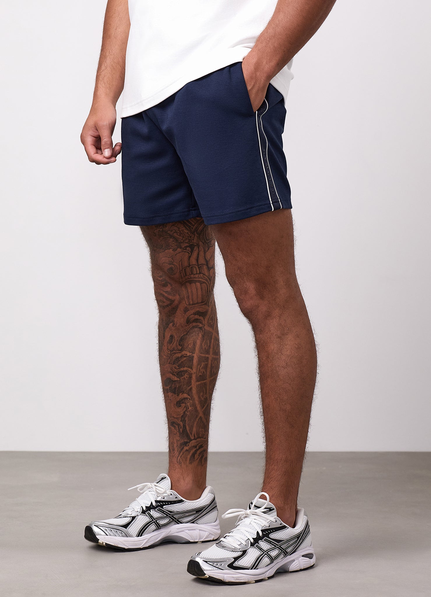 Gym King Linear Taped Short - Navy