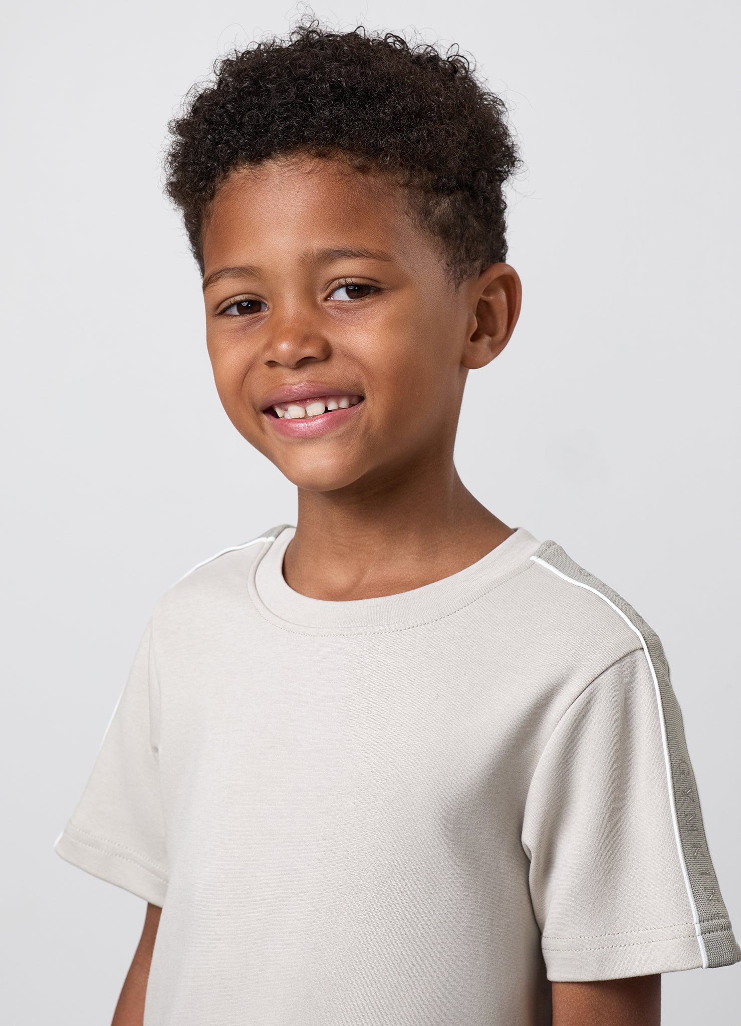 Gym King Older Kids Linear Taped Tee - Grey Mist