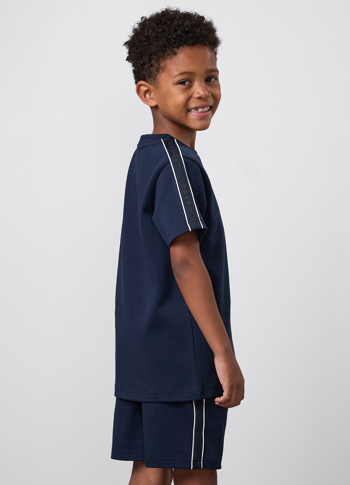 Gym King Older Kids Linear Taped Tee - Navy