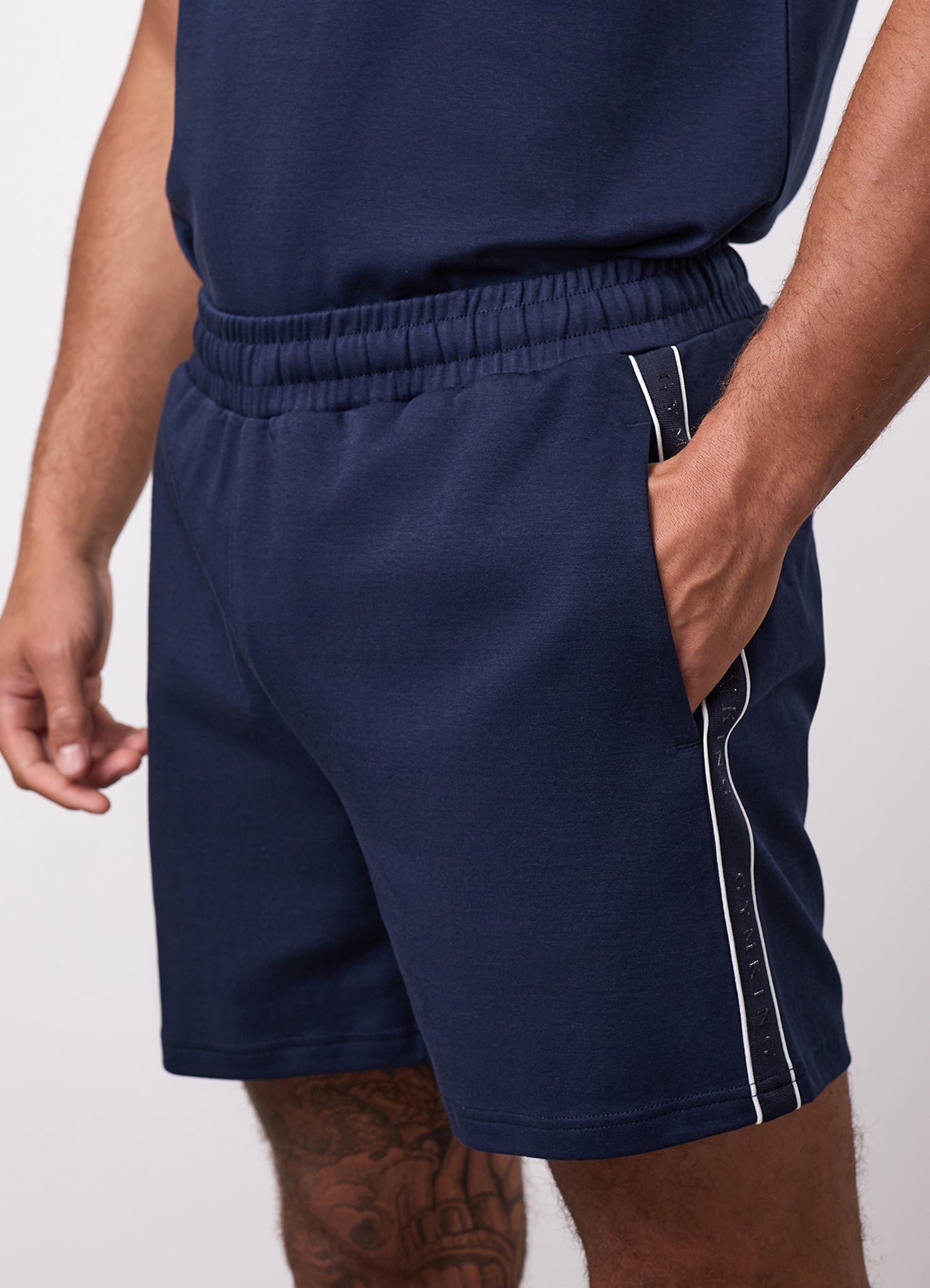 Gym King Linear Taped Short - Navy