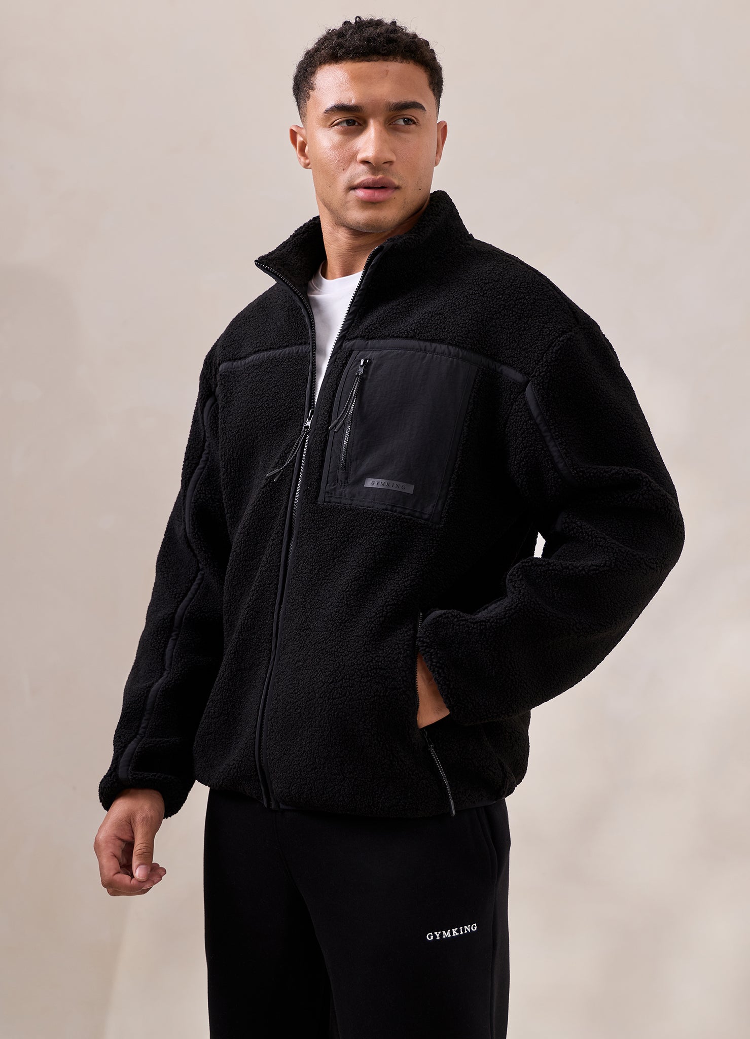Gym King Borg Funnel Jacket - Black