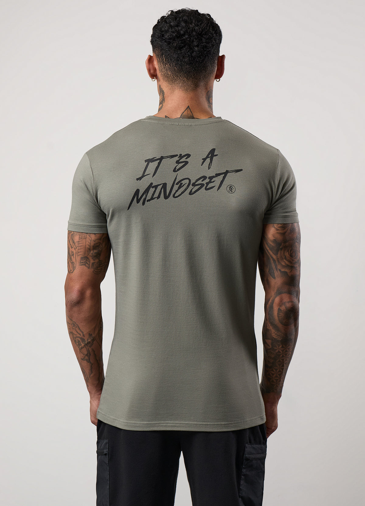 Gym King „Mindset“ T-Shirt mit Aufdruck – Khaki