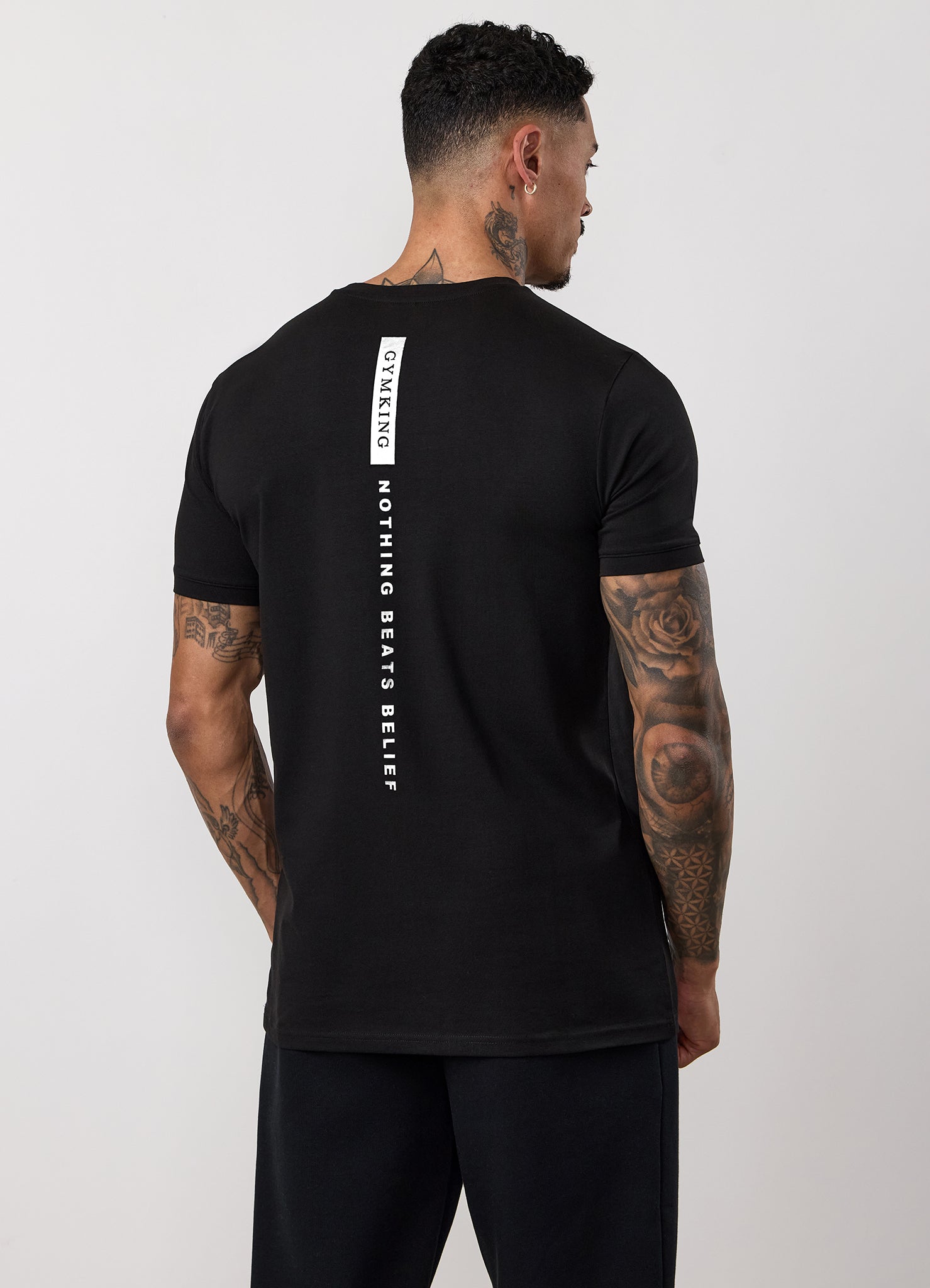 Gym King Nothing Beats Belief Tee - Black/White