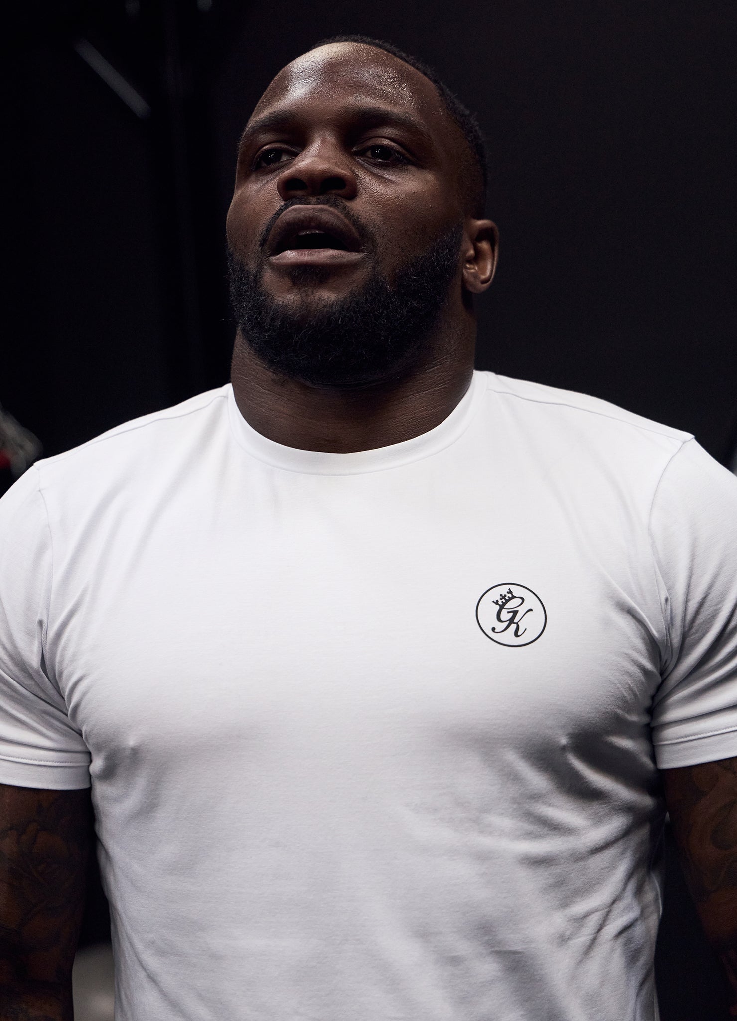 Gym King Nothing Beats Belief Muscle Fit T-Shirt - White/Black