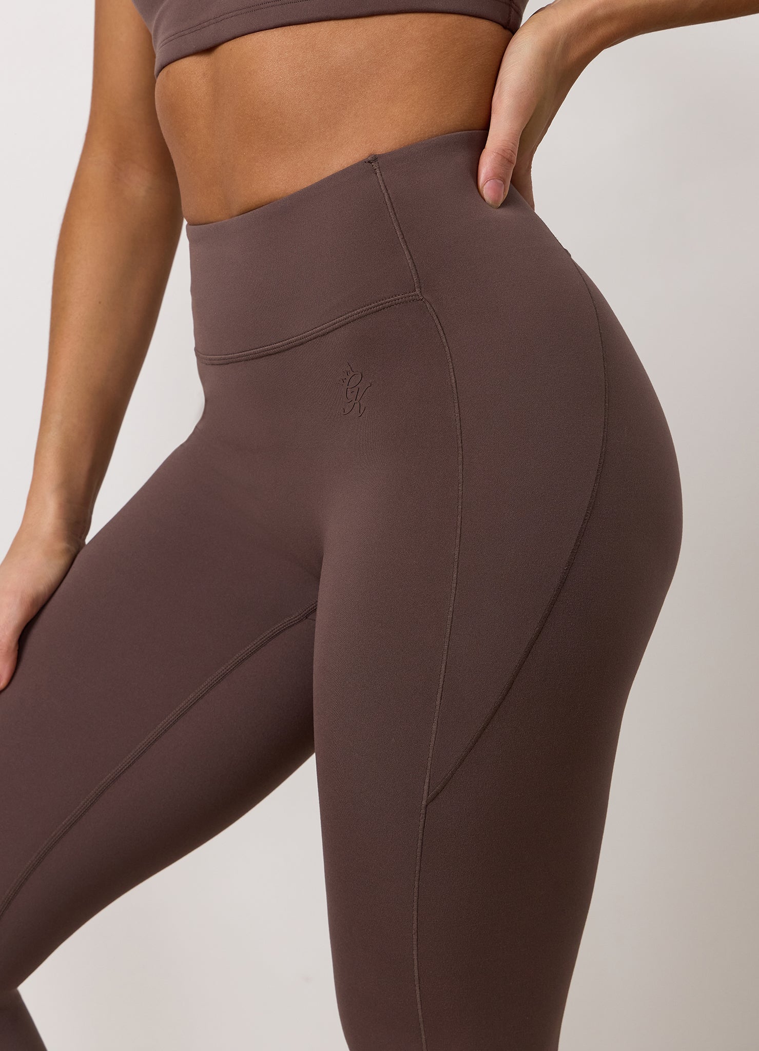 Gym King Peach Luxe Redefined Legging - Deep Mocha