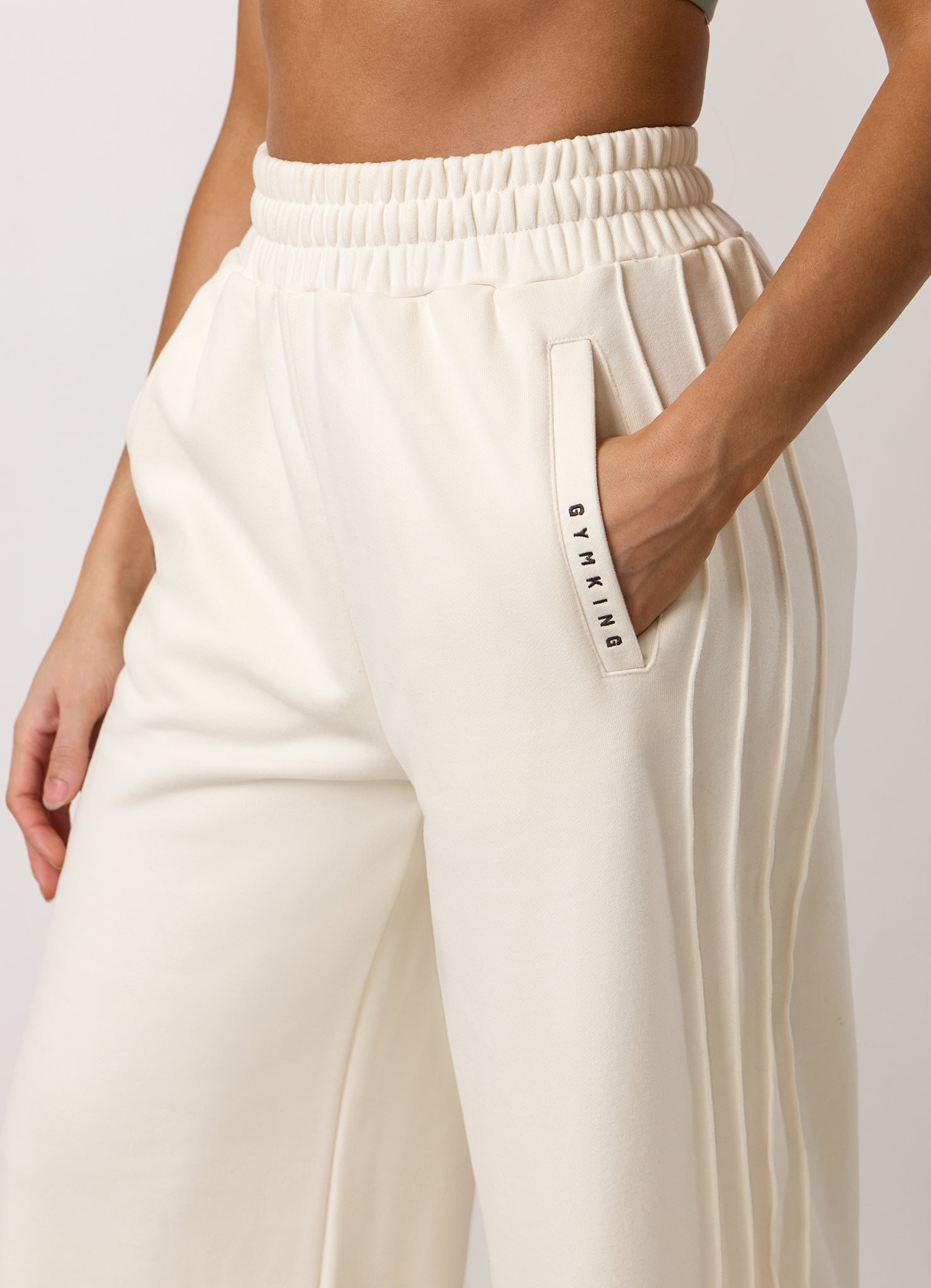 Gym King Replenish Peached Wide Seam Jogger - Marshmallow