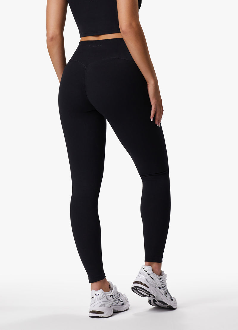 Gym King Peach Luxe Legging - Black Luxe