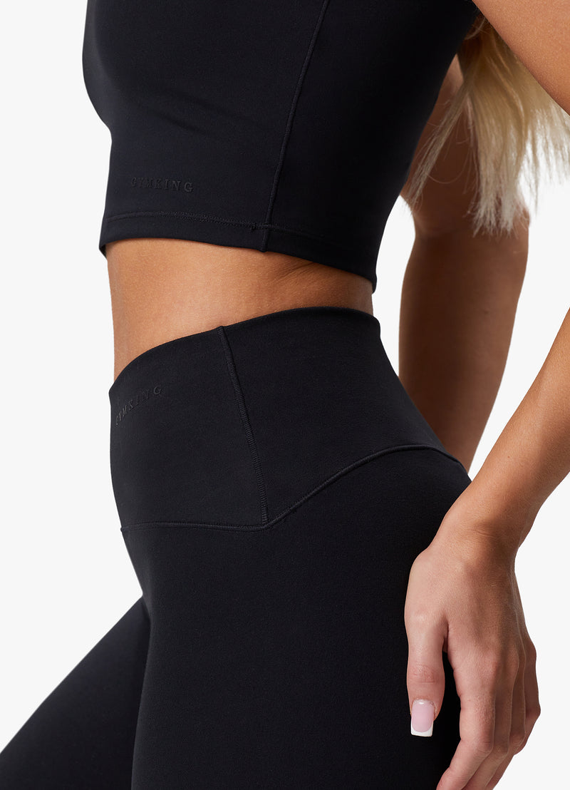 Gym King Peach Luxe Legging - Black Luxe