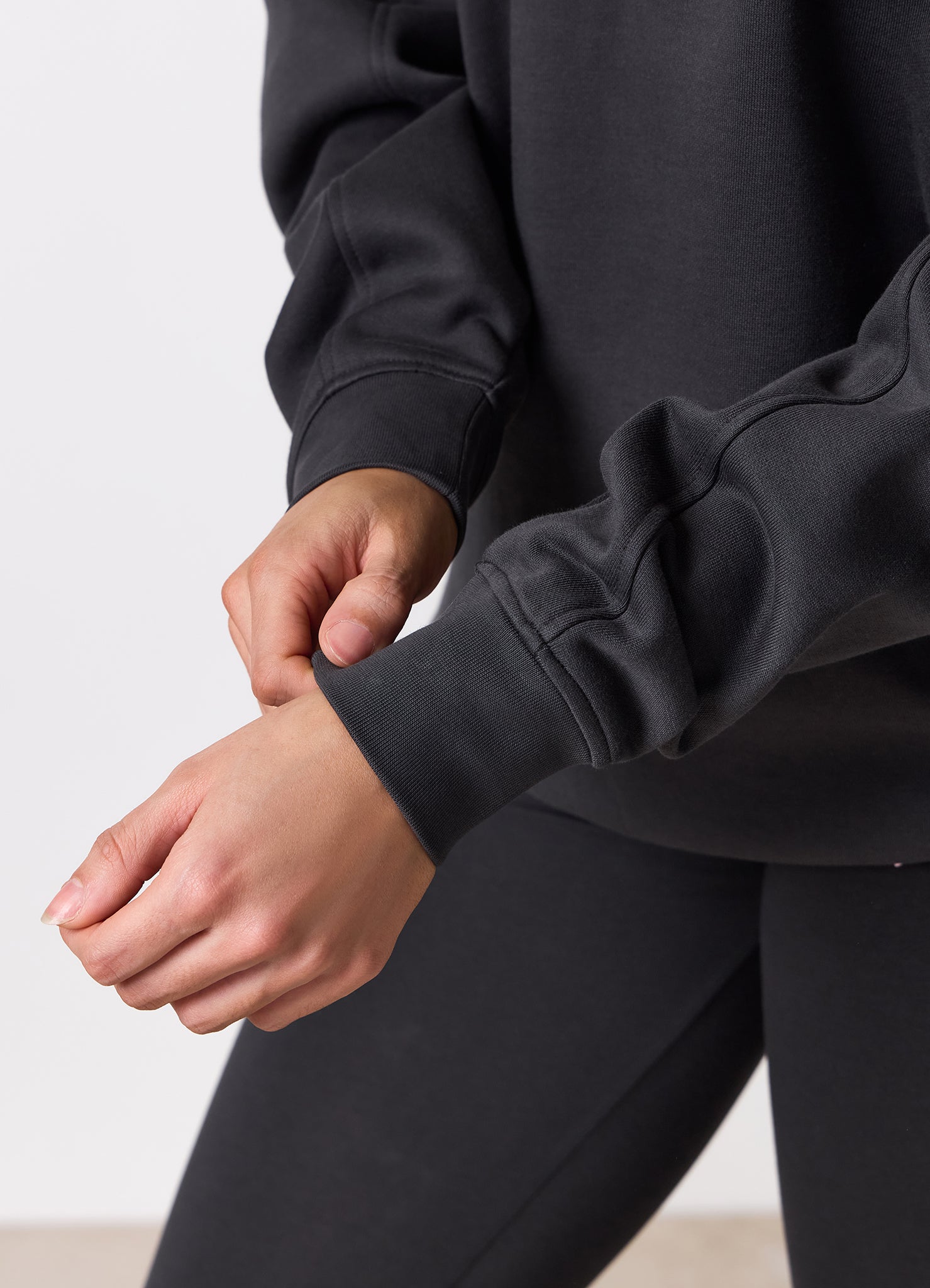 Gym King Script Mindset 1/4 Zip Funnel - Dark Pewter