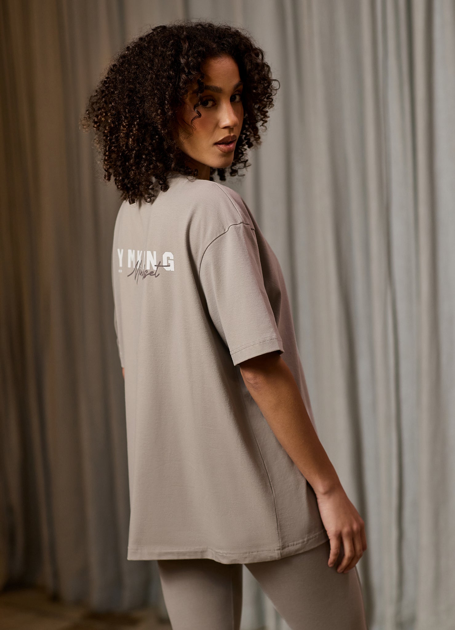 Gym King Poise Boyfriend Tee - Warm Grey