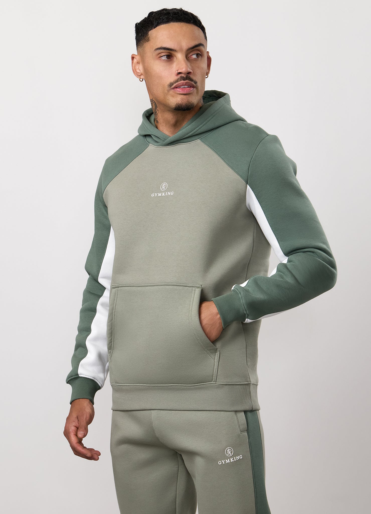 Gym King Power Colour Block Fleece Hood - Soft Khaki/Fern Green/White