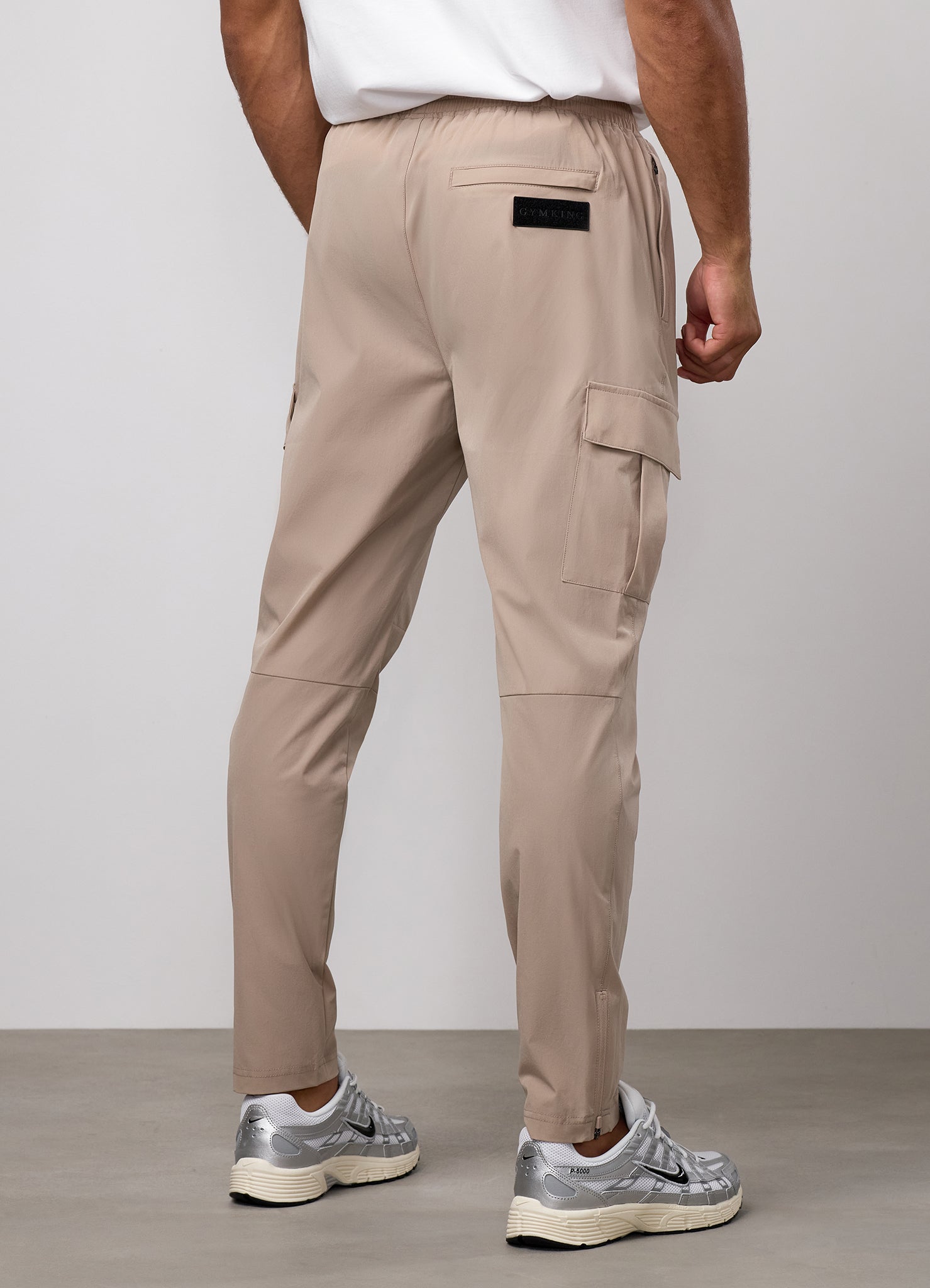 Gym King Precision Woven Cargo - Warm Taupe